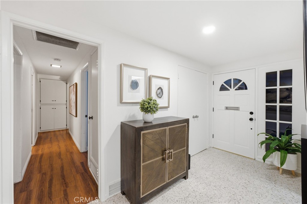 5321 Broken Hill Court