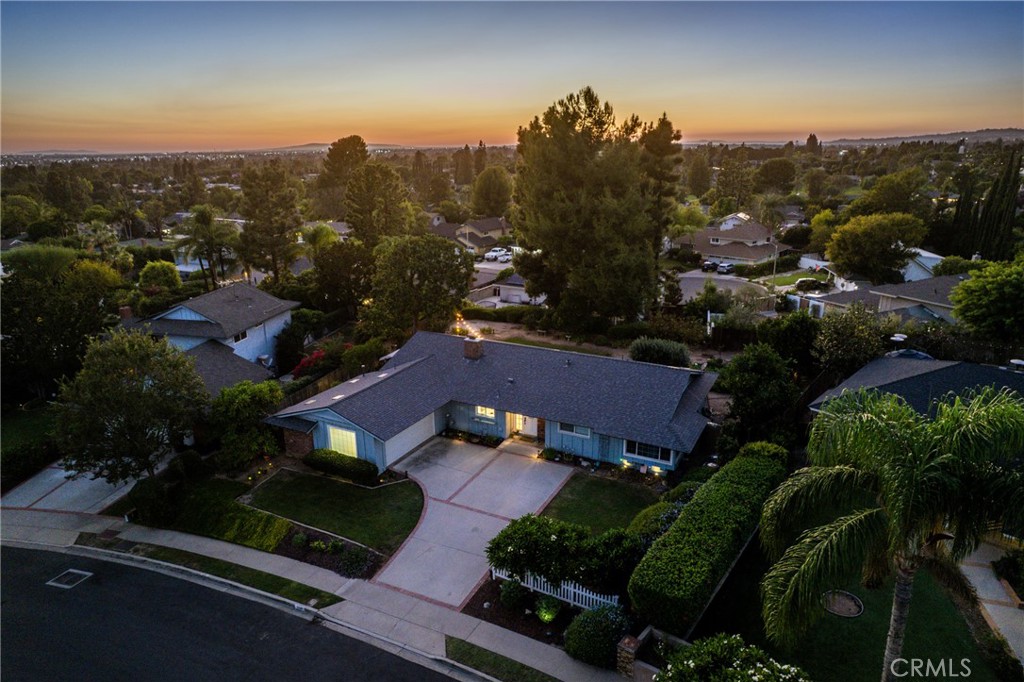 5321 Broken Hill Court