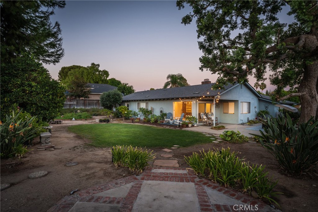 5321 Broken Hill Court
