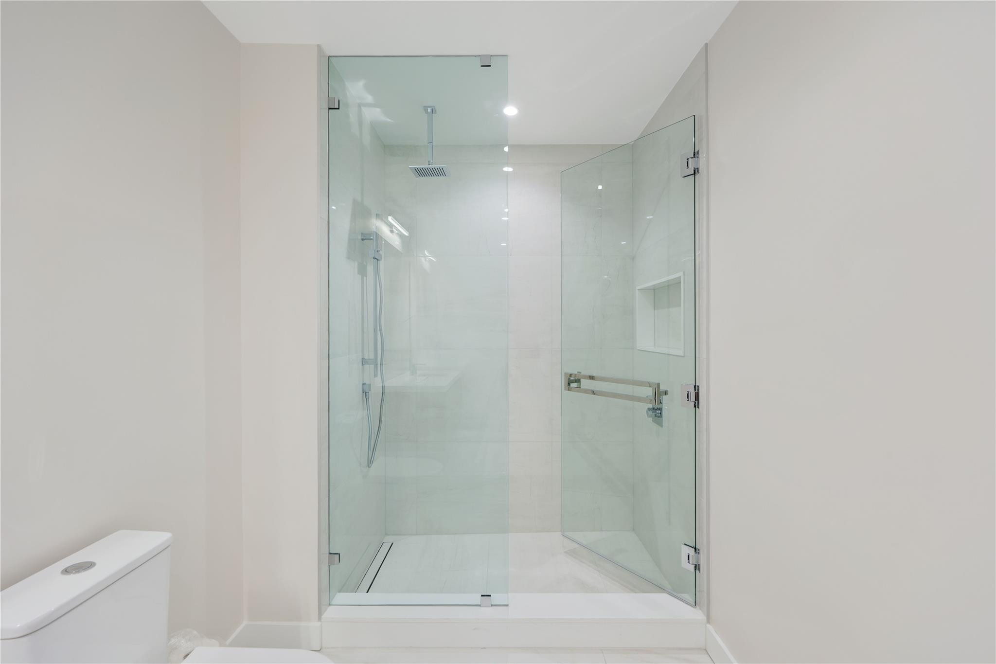 220 SE Mizner 314