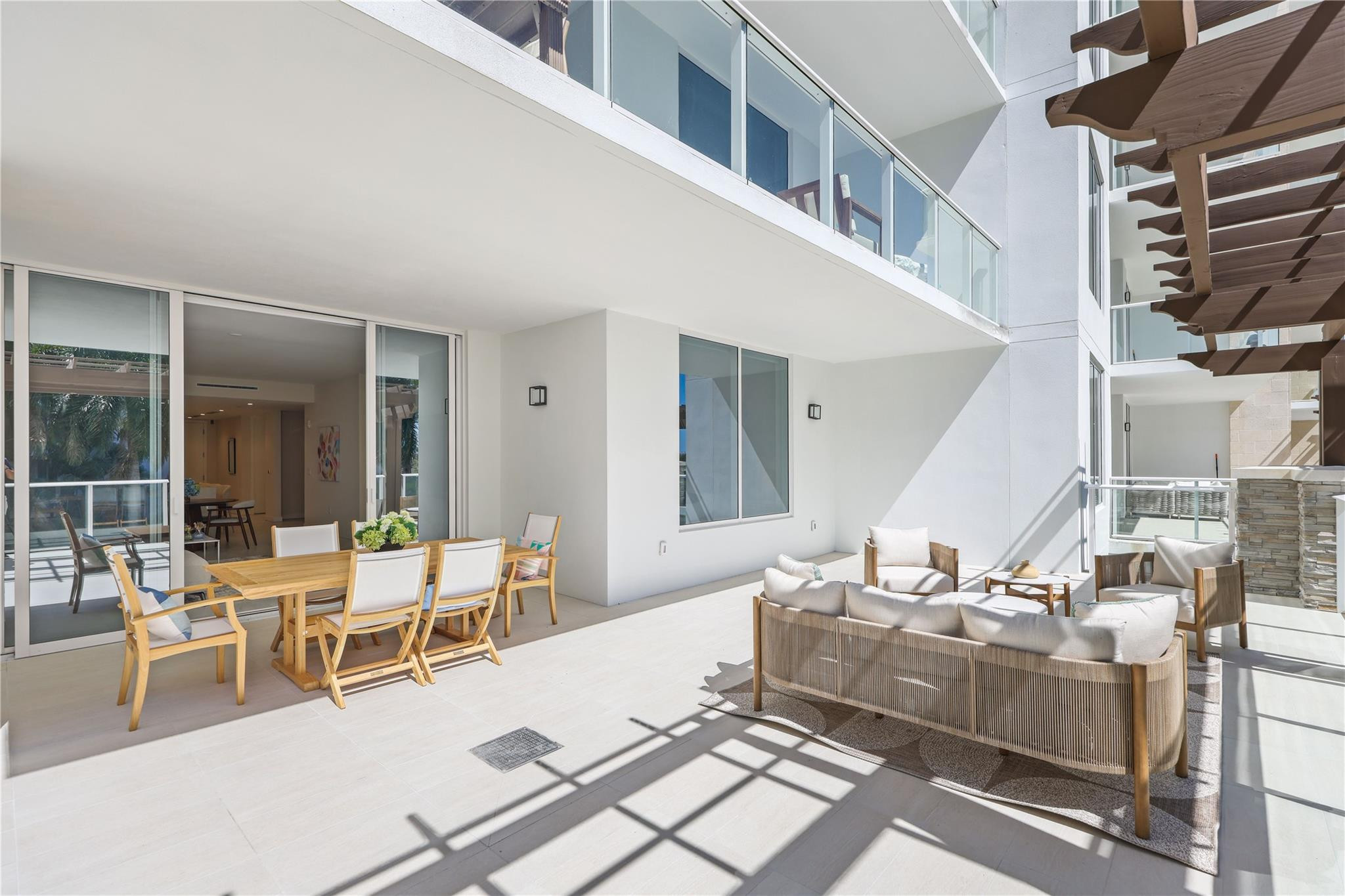 220 SE Mizner 314