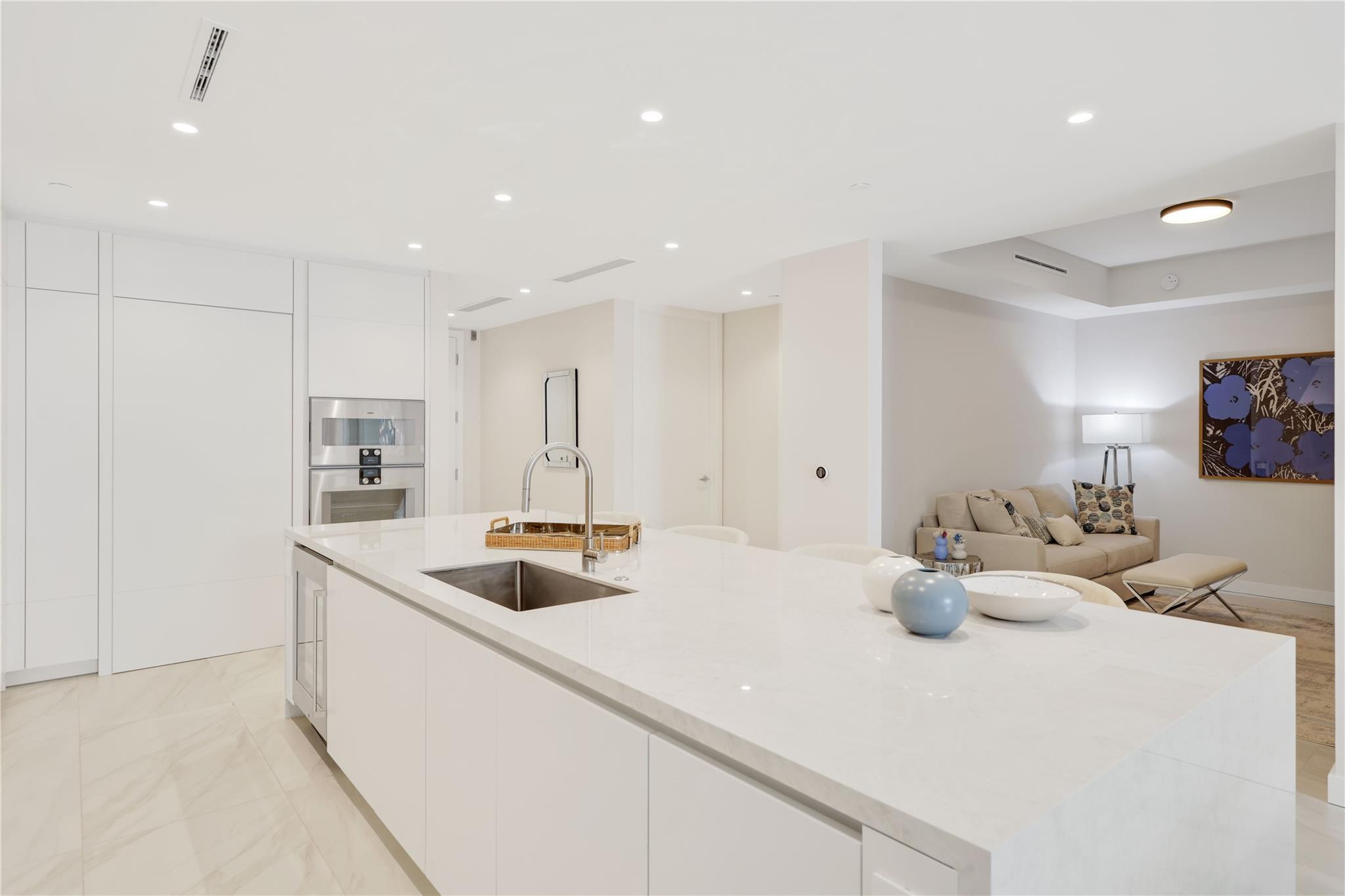220 SE Mizner 314