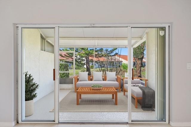 6175 Floral Lakes Dr