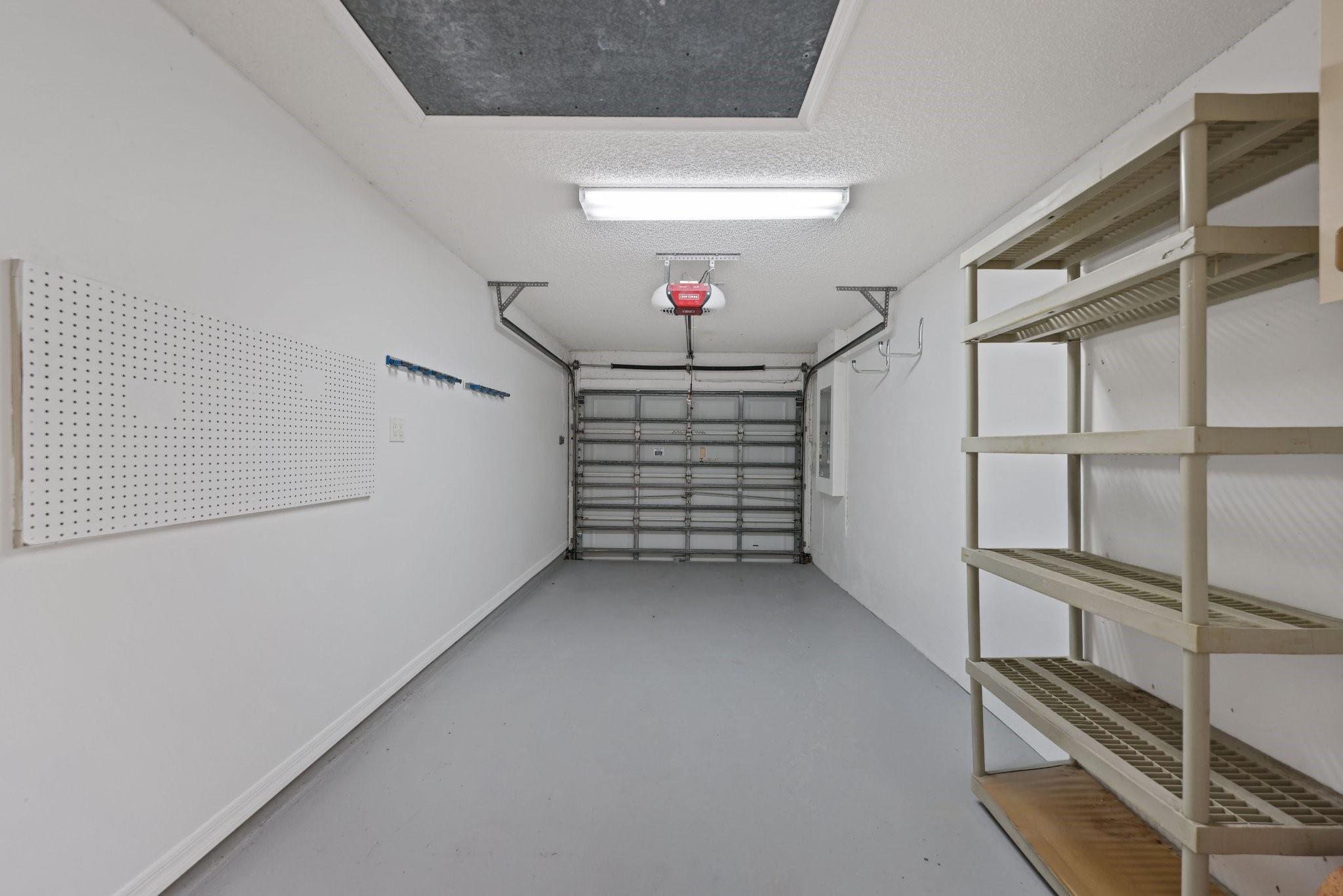 6171 Floral Lakes Dr