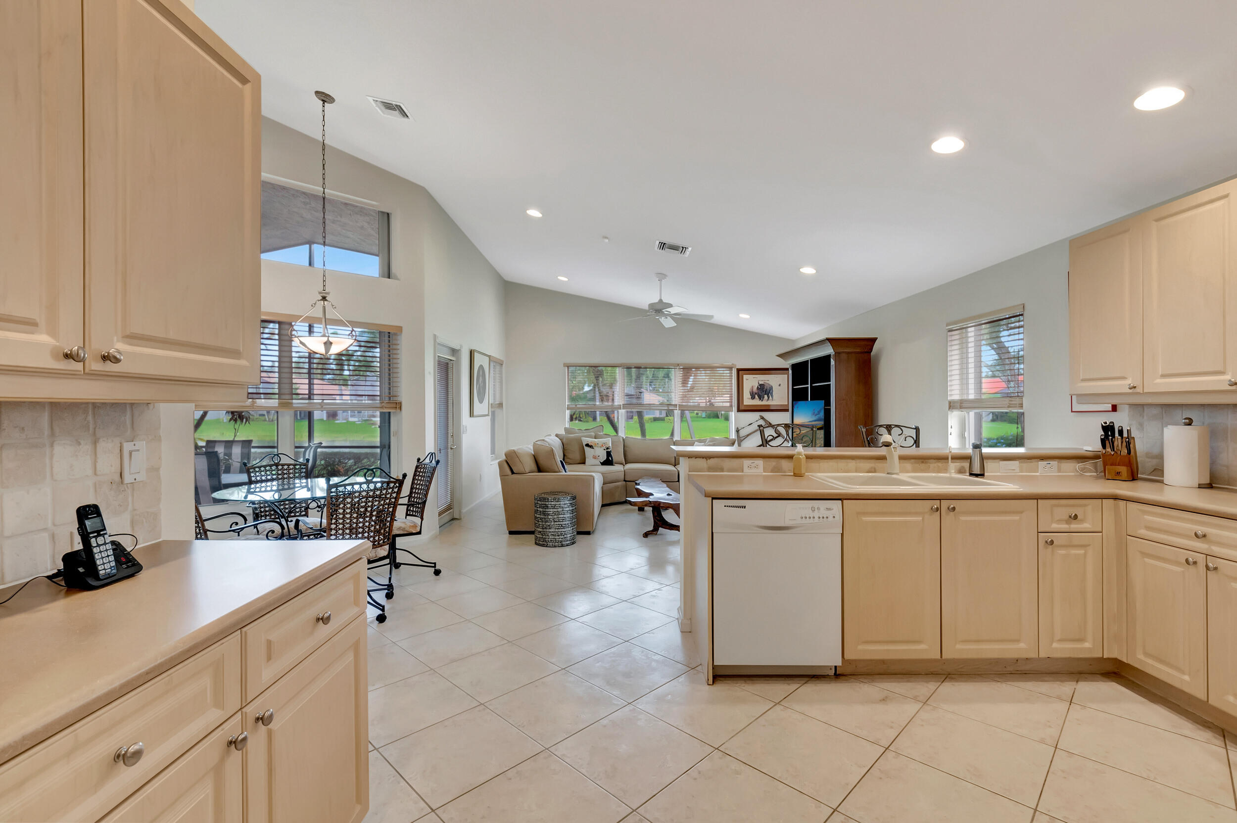7279 Lahana Circle