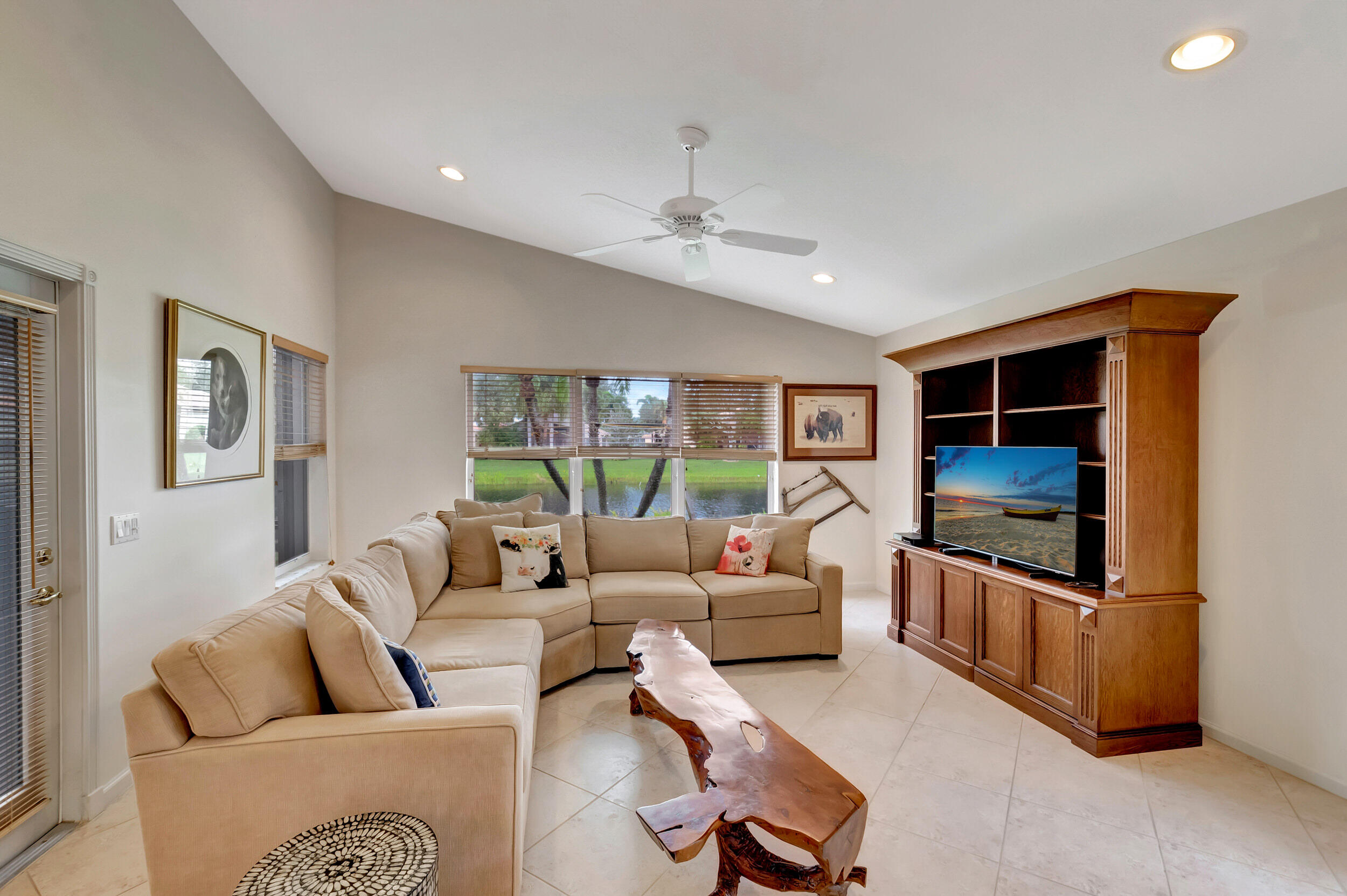 7279 Lahana Circle