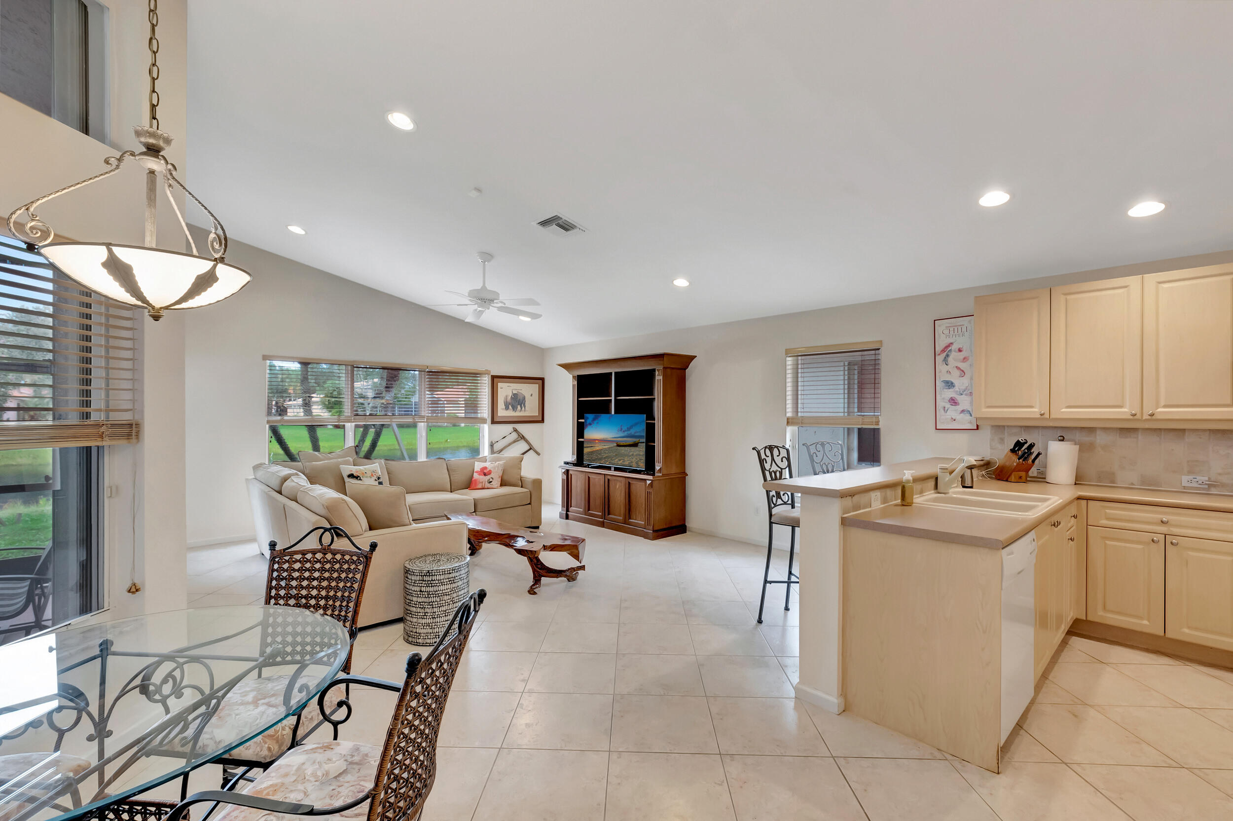 7279 Lahana Circle