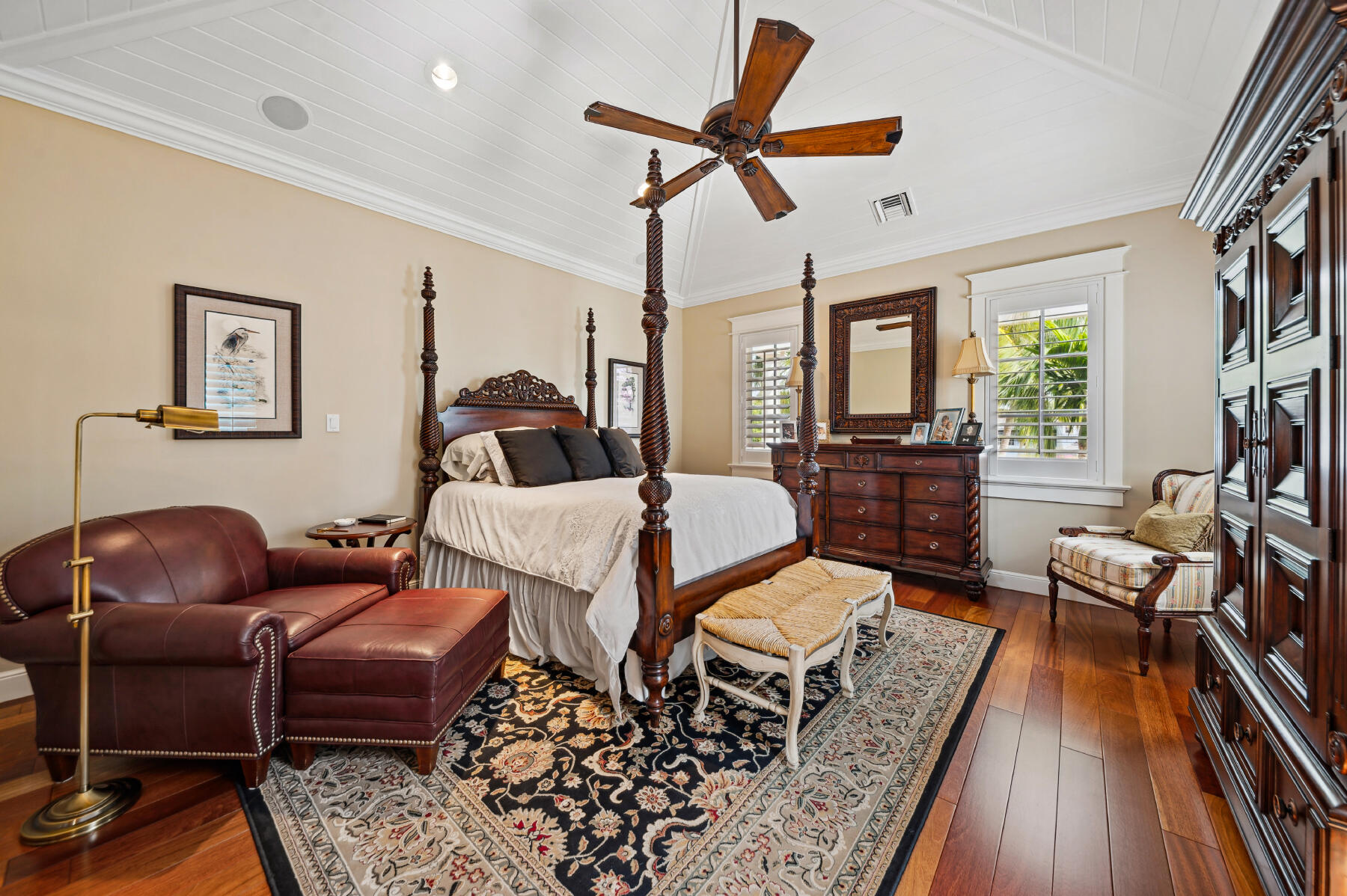 302 Palm Trail