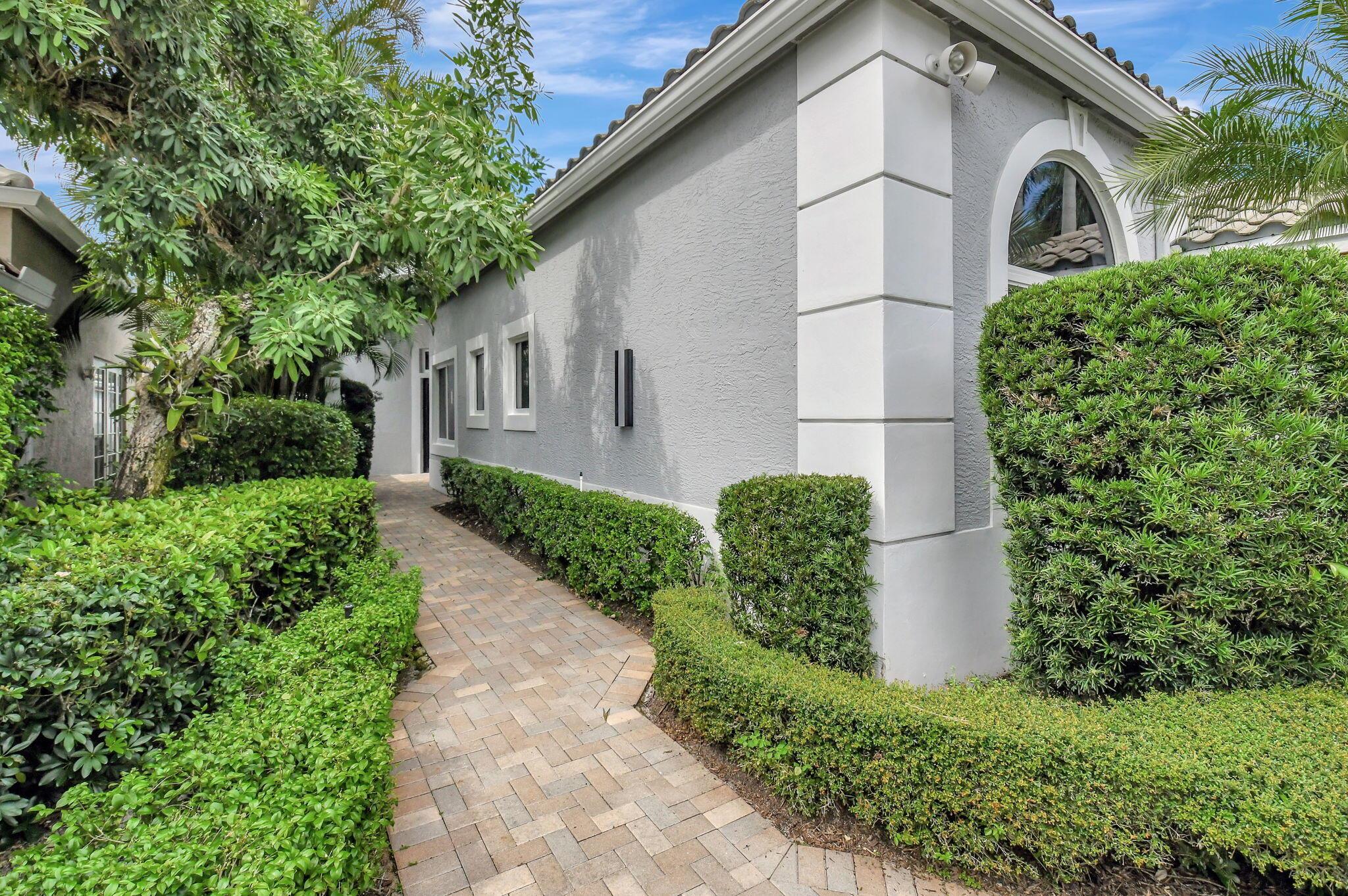 16191 Villa Vizcaya Place