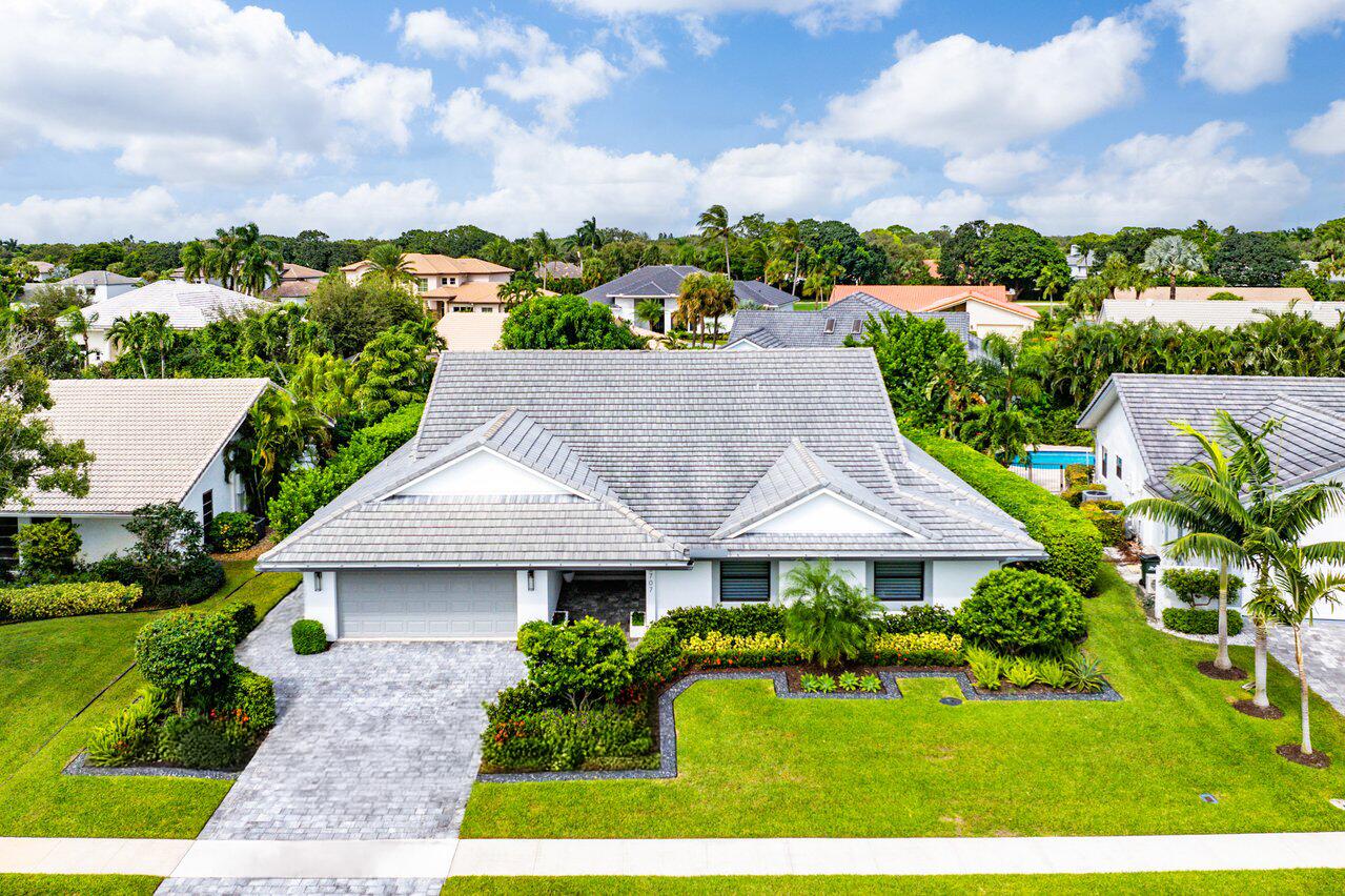 3707 Red Maple Circle