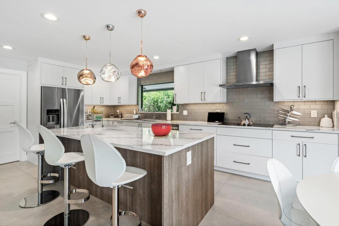 3707 Red Maple Circle