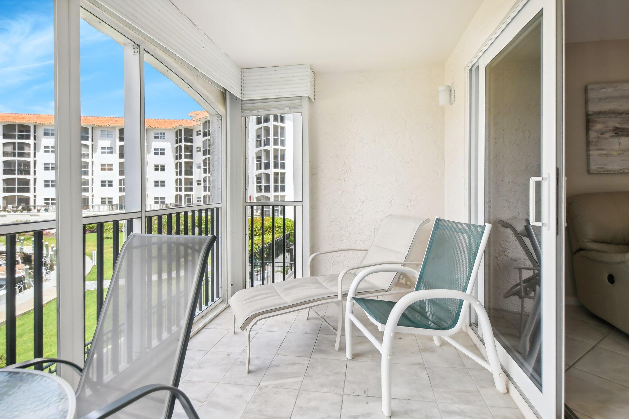 2871 N Ocean Boulevard M230