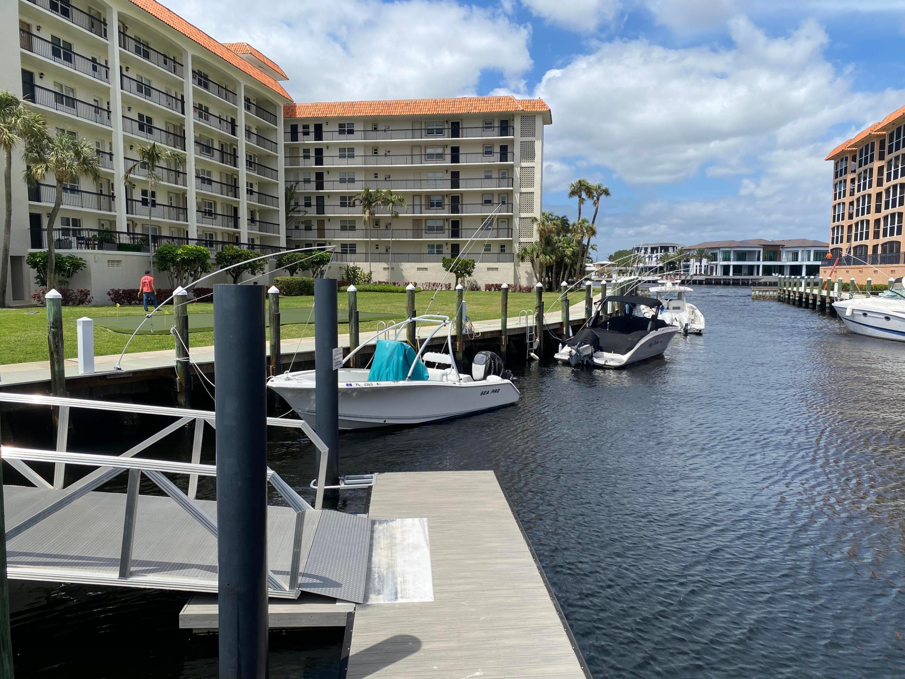 2871 N Ocean Boulevard M230