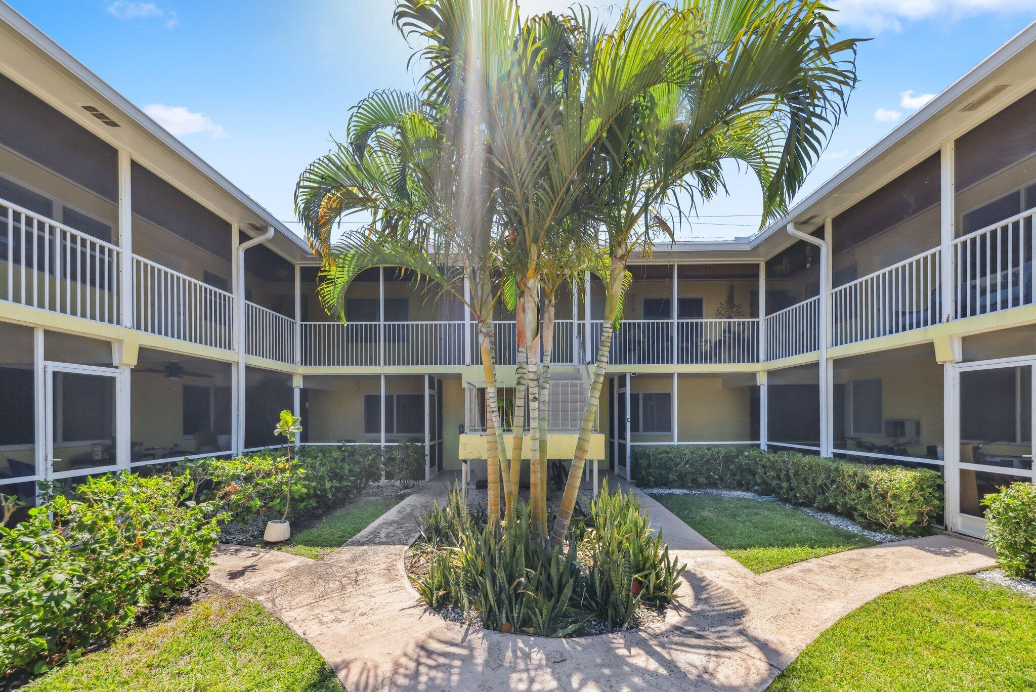 520 NE 7th Avenue 2e