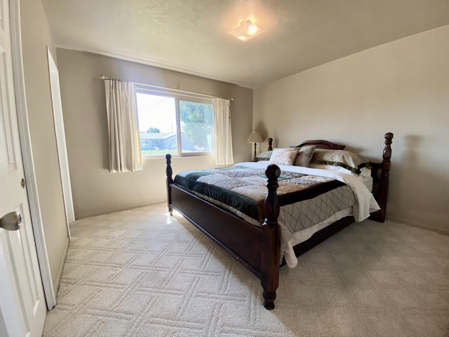 1132 S Orange Avenue