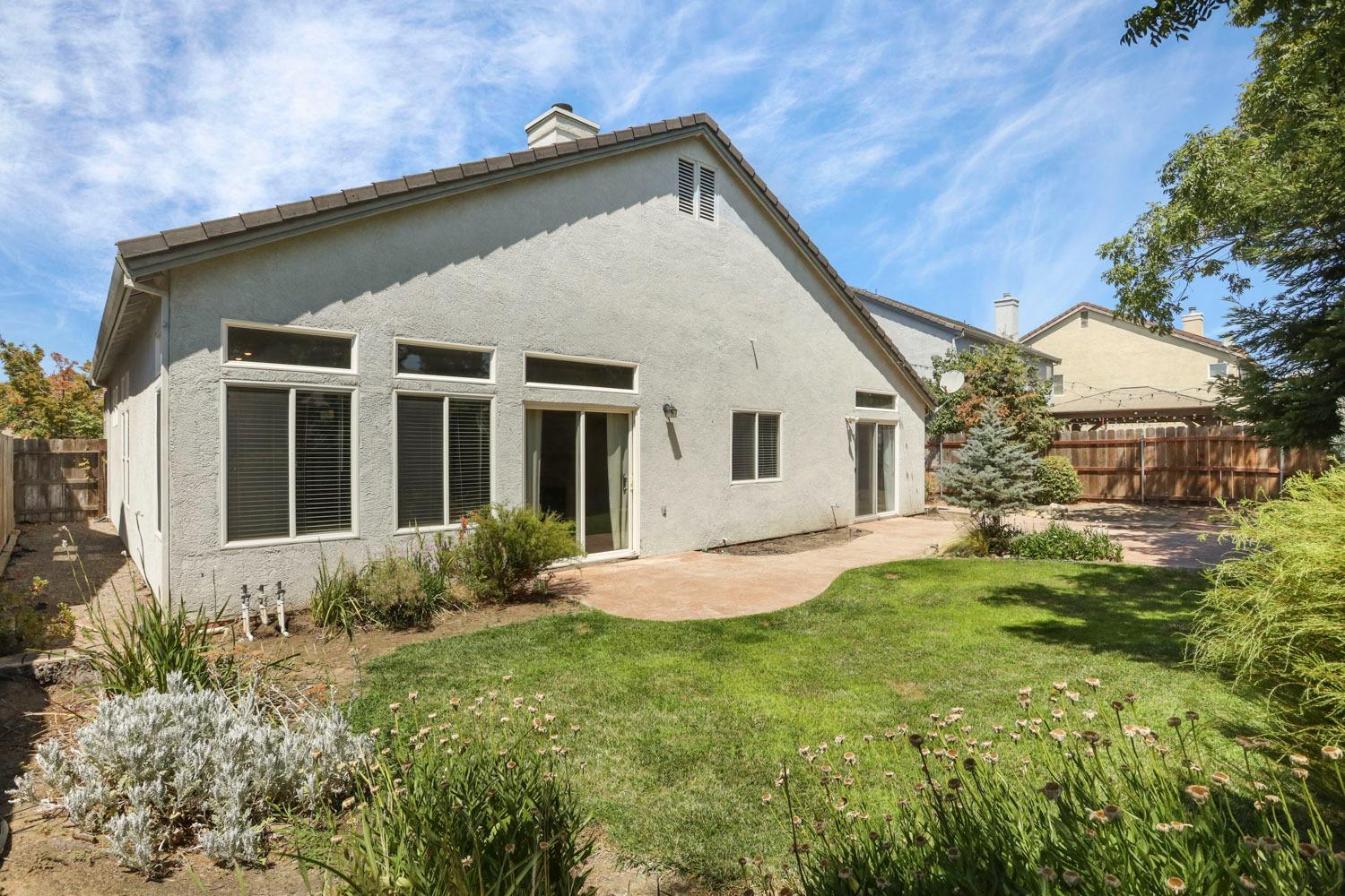 952 Shortland Circle