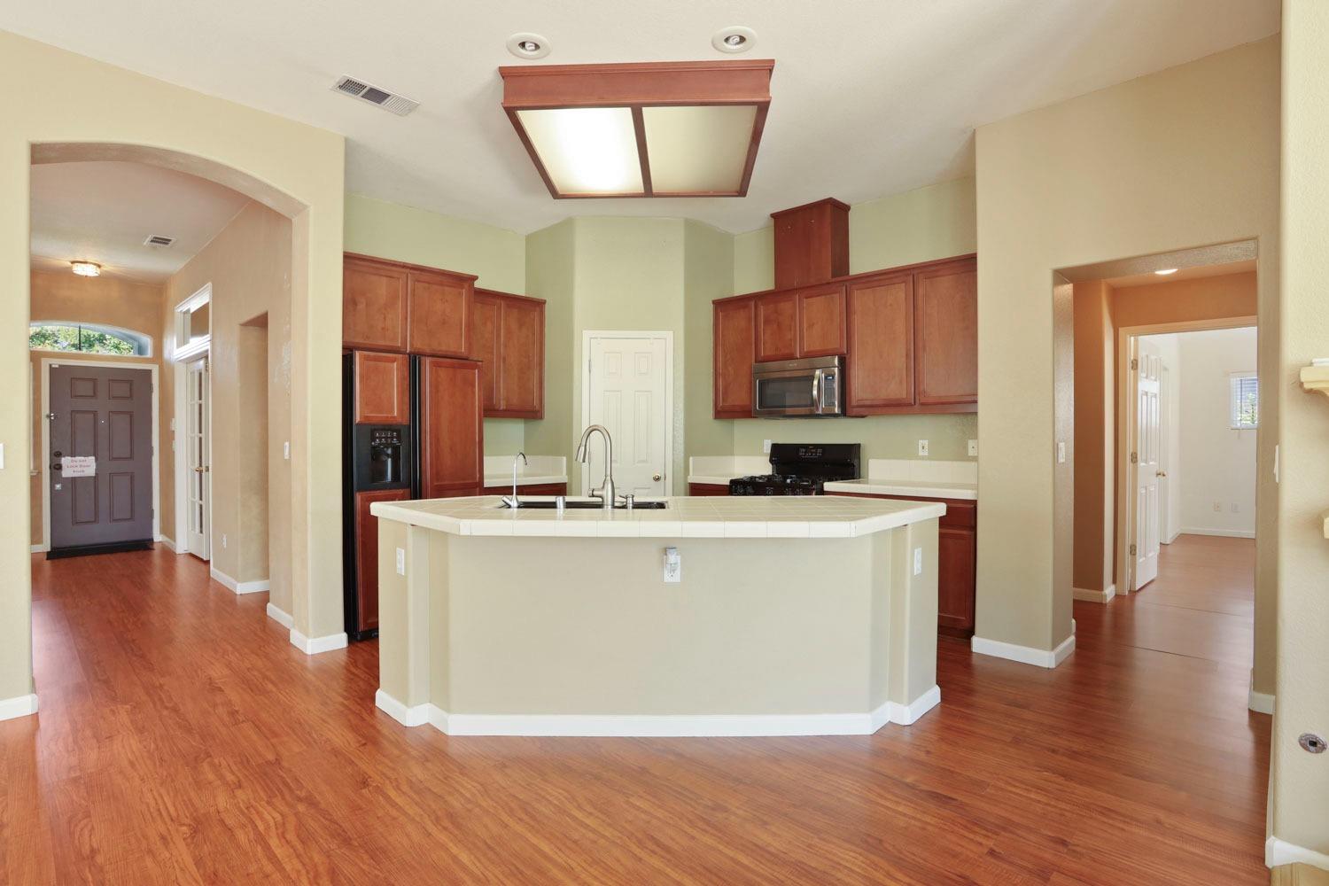 952 Shortland Circle