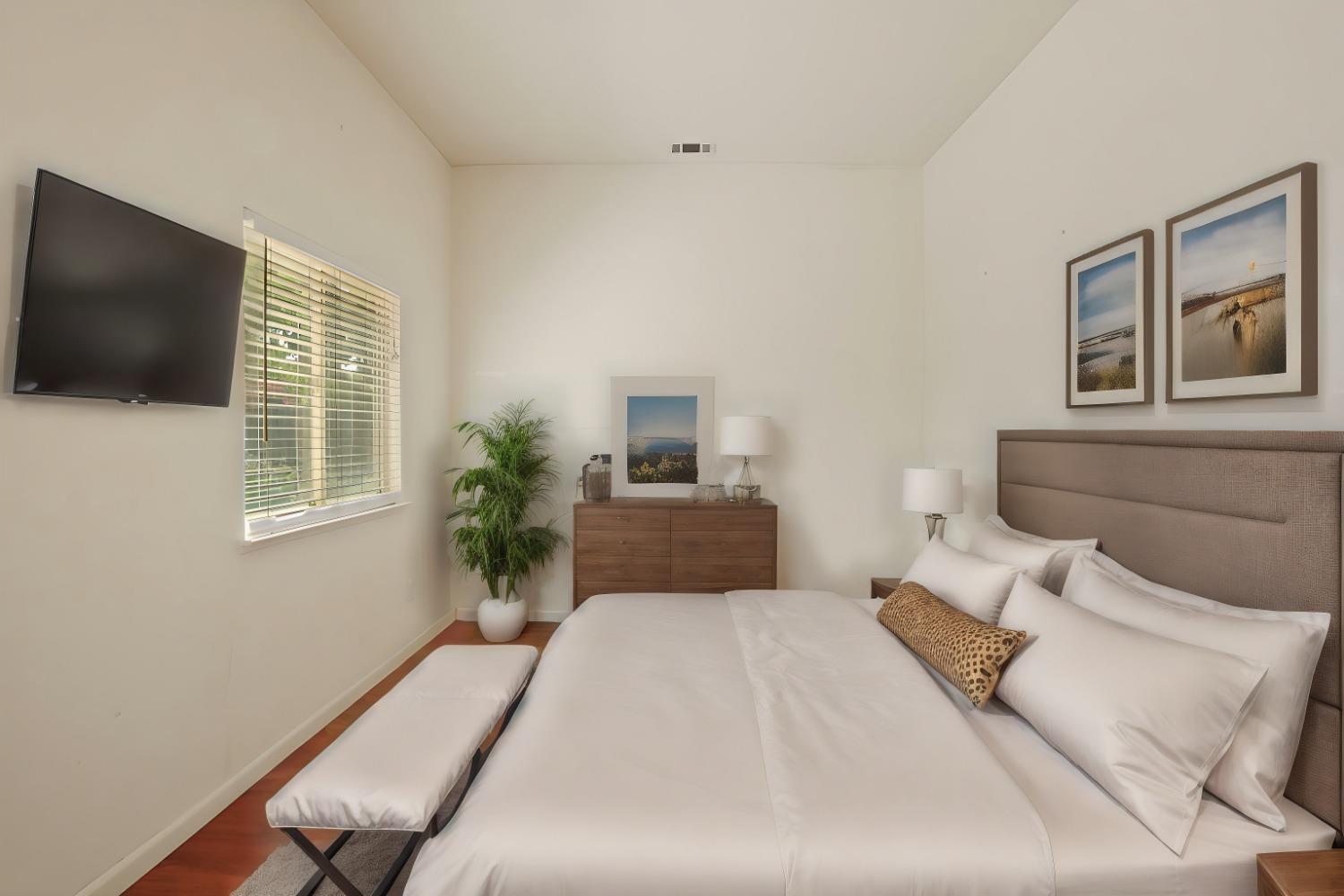 952 Shortland Circle