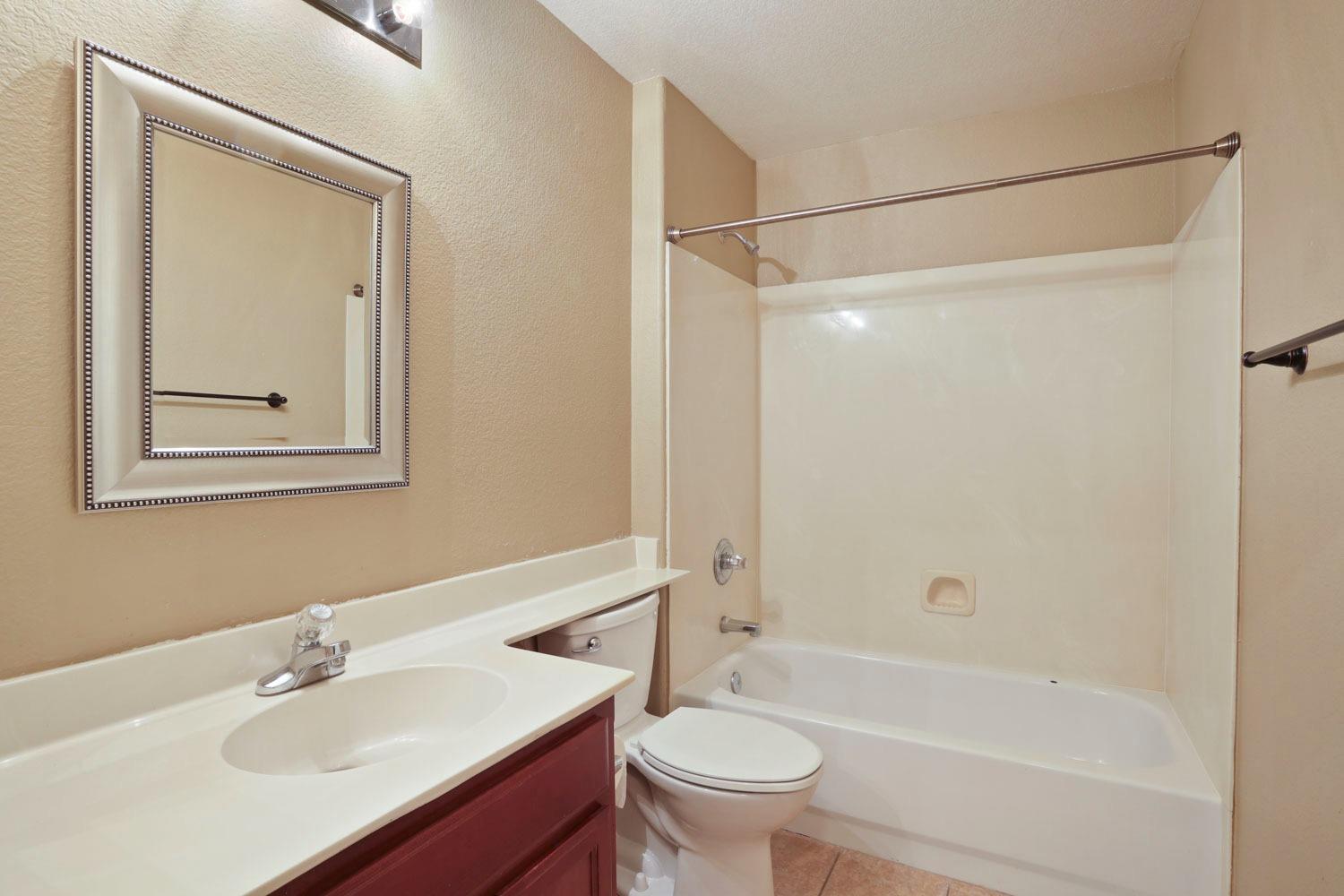 952 Shortland Circle