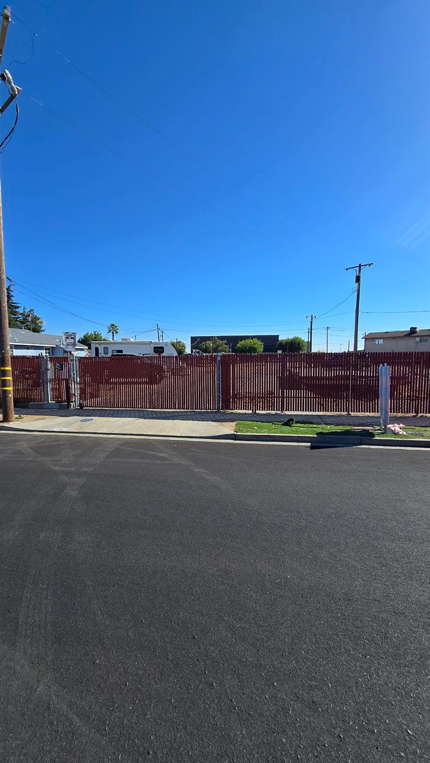 311 Moffat Boulevard