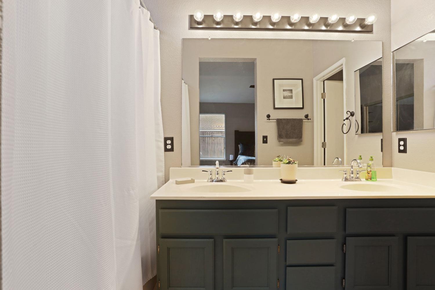 4401 Gold Nugget Court