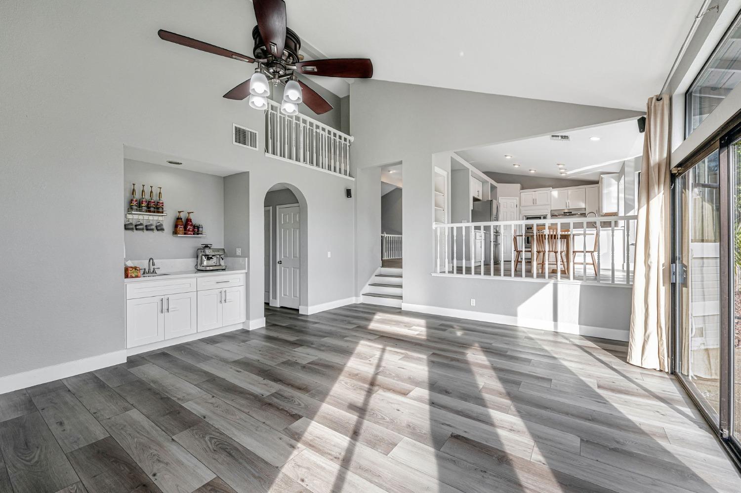 5406 Spring Creek Way