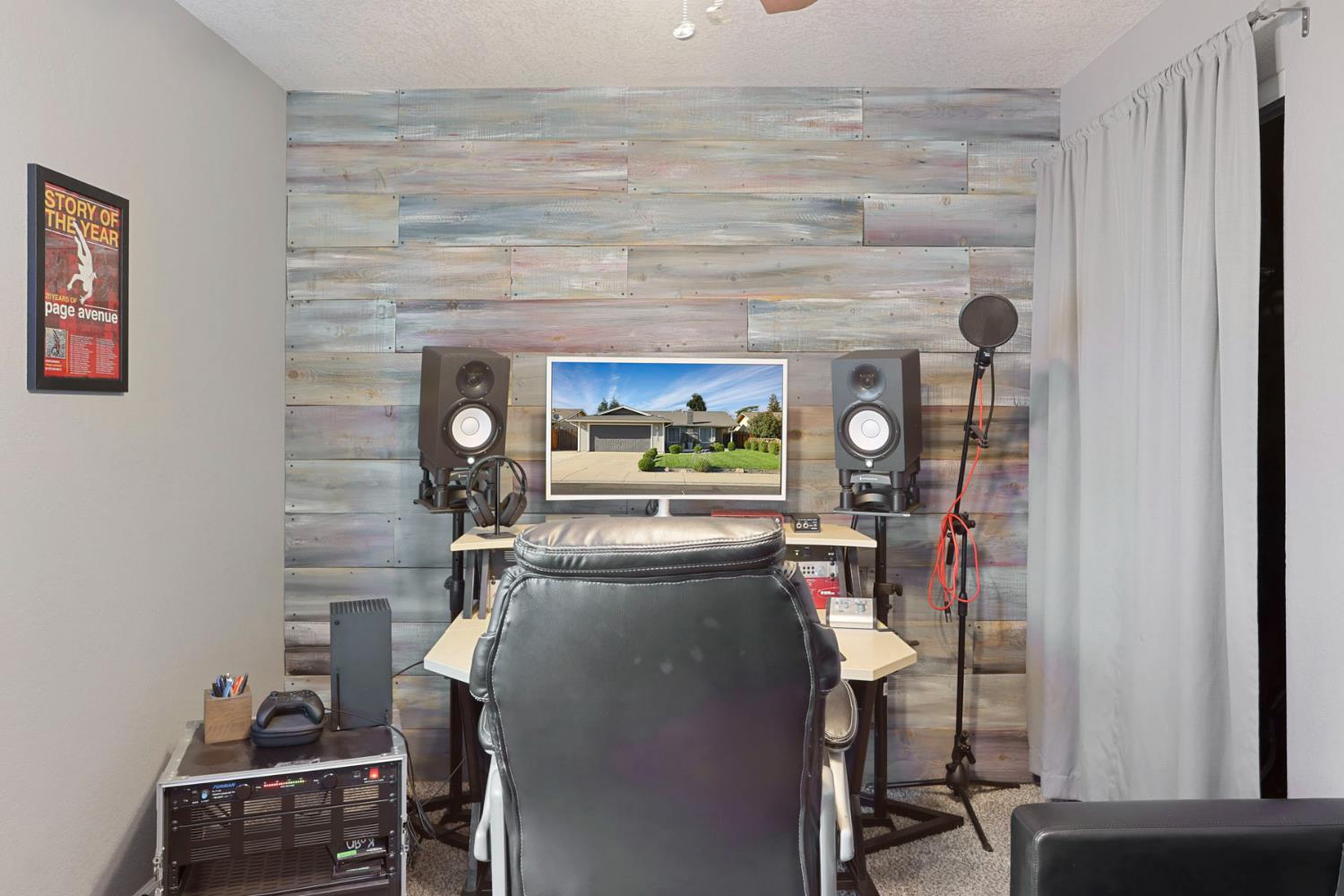 1109 Pepperwood Drive