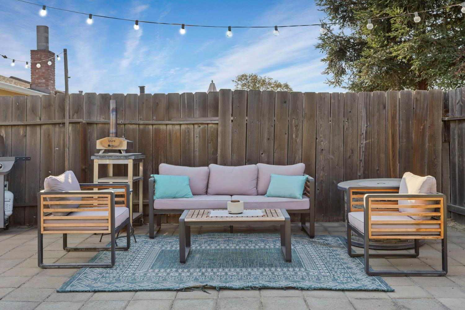 1109 Pepperwood Drive