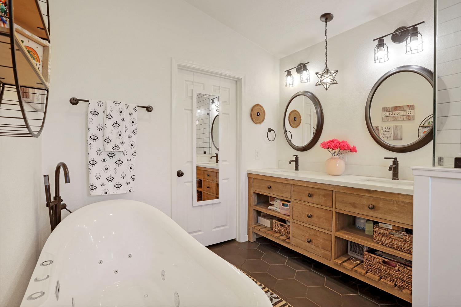 14310 Cedar Valley Drive