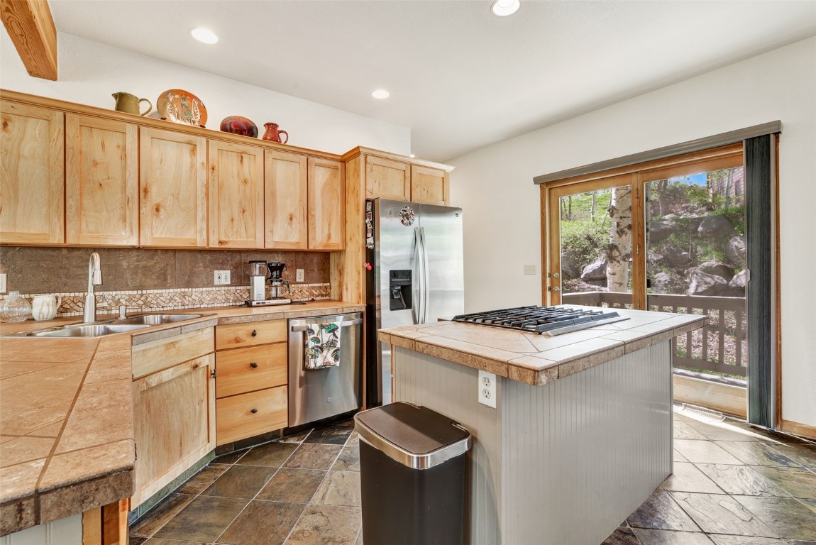 340 Blue Sage CIRCLE