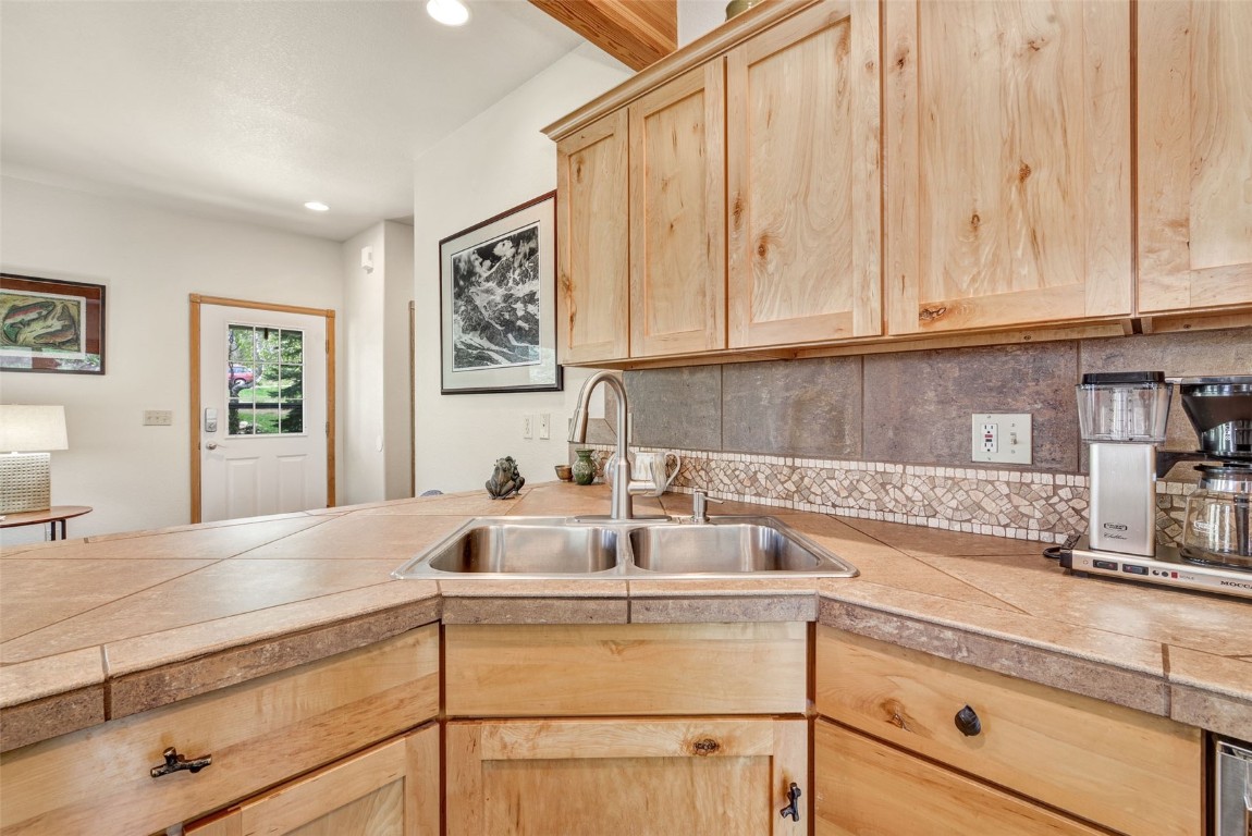 340 Blue Sage CIRCLE