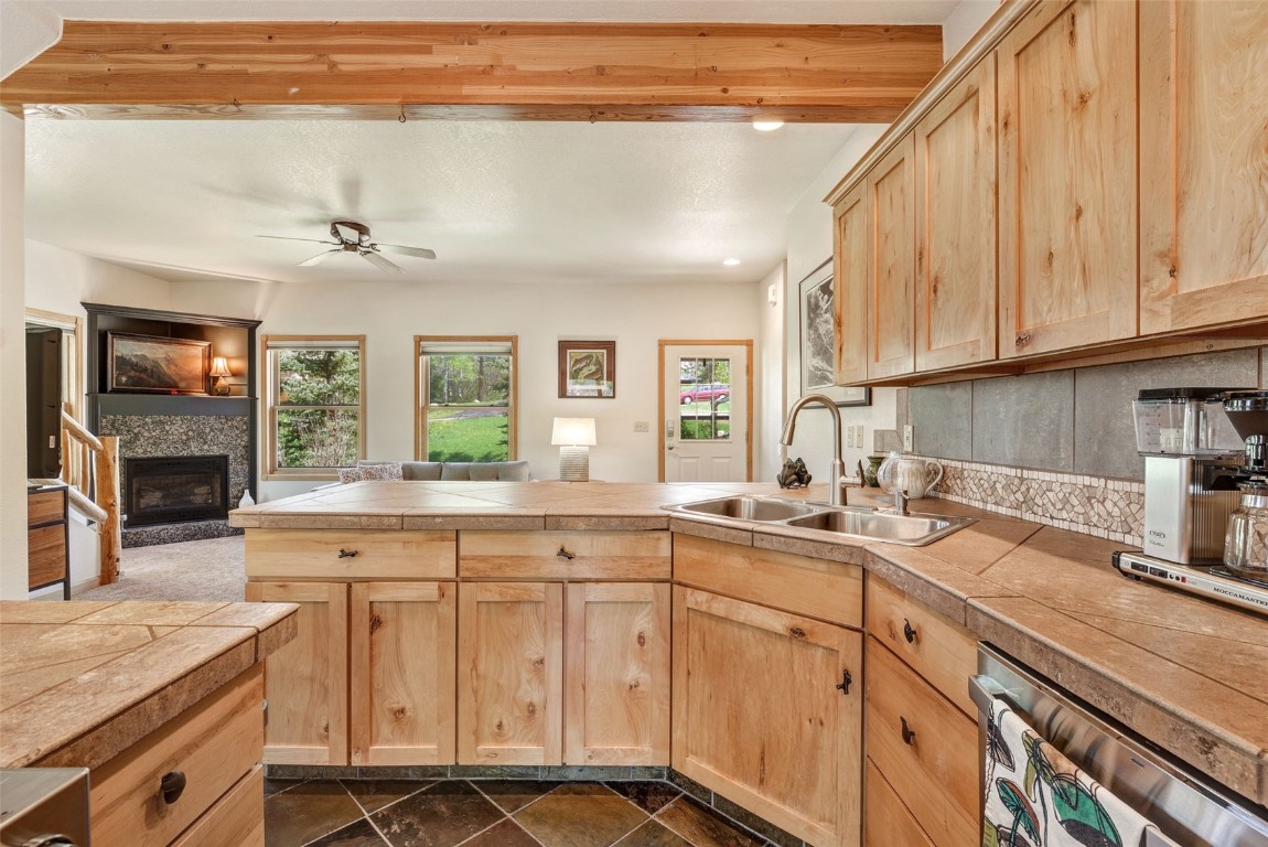 340 Blue Sage CIRCLE