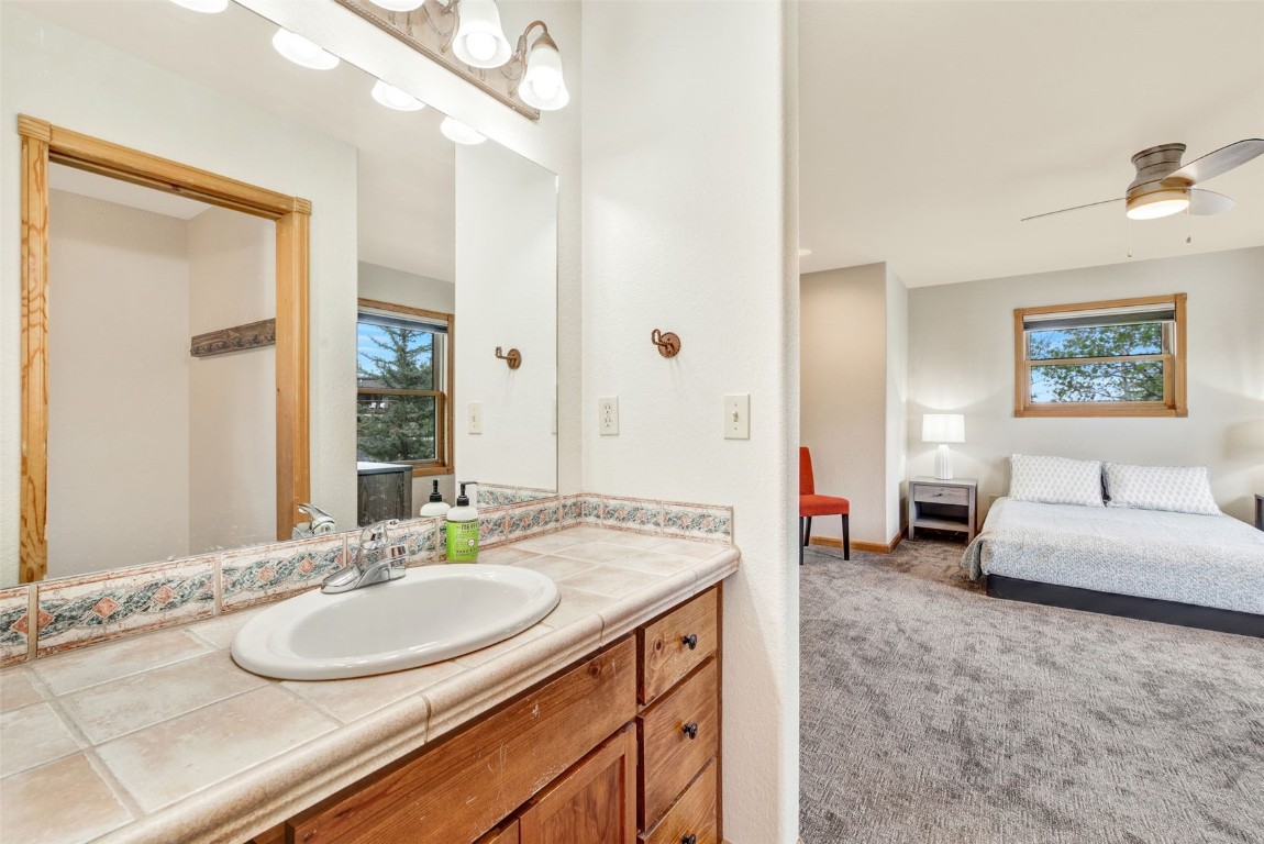 340 Blue Sage CIRCLE