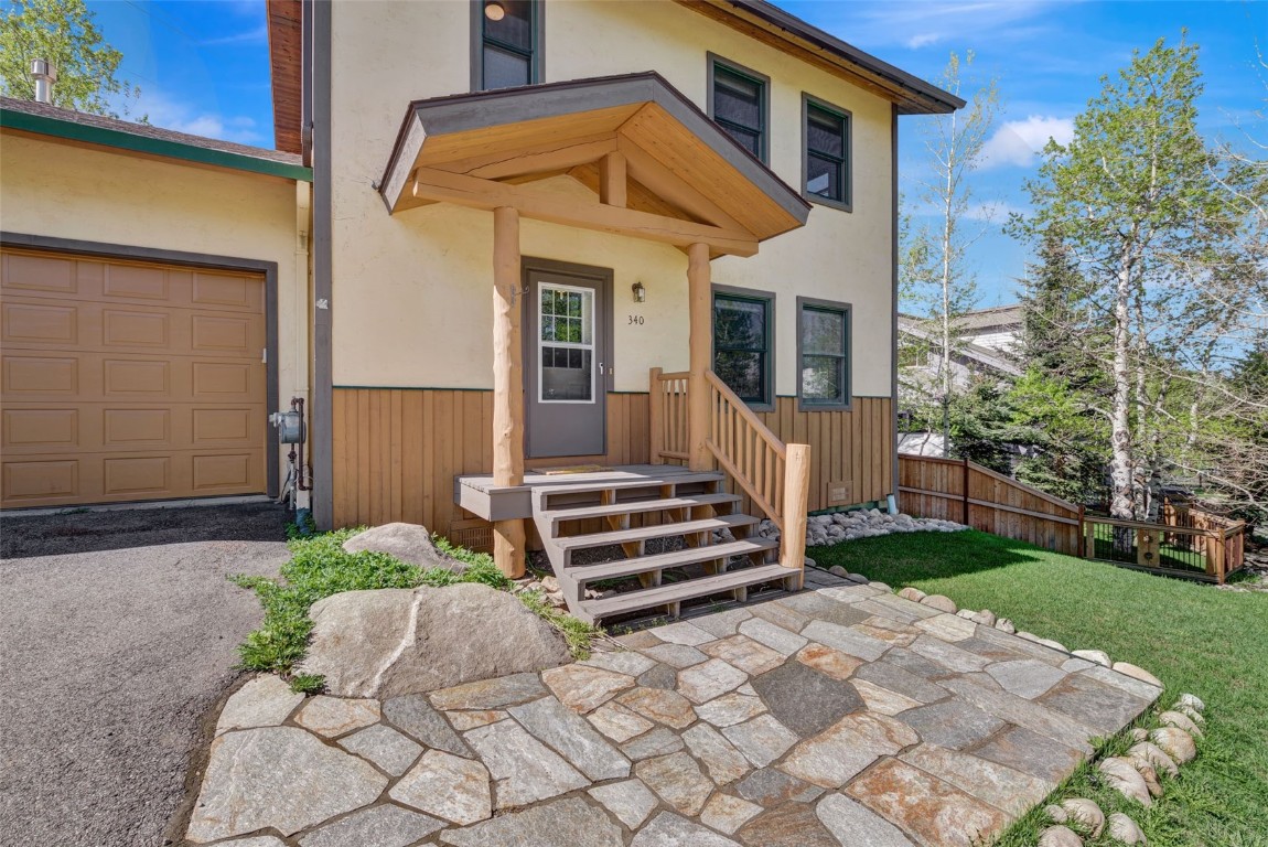 340 Blue Sage CIRCLE