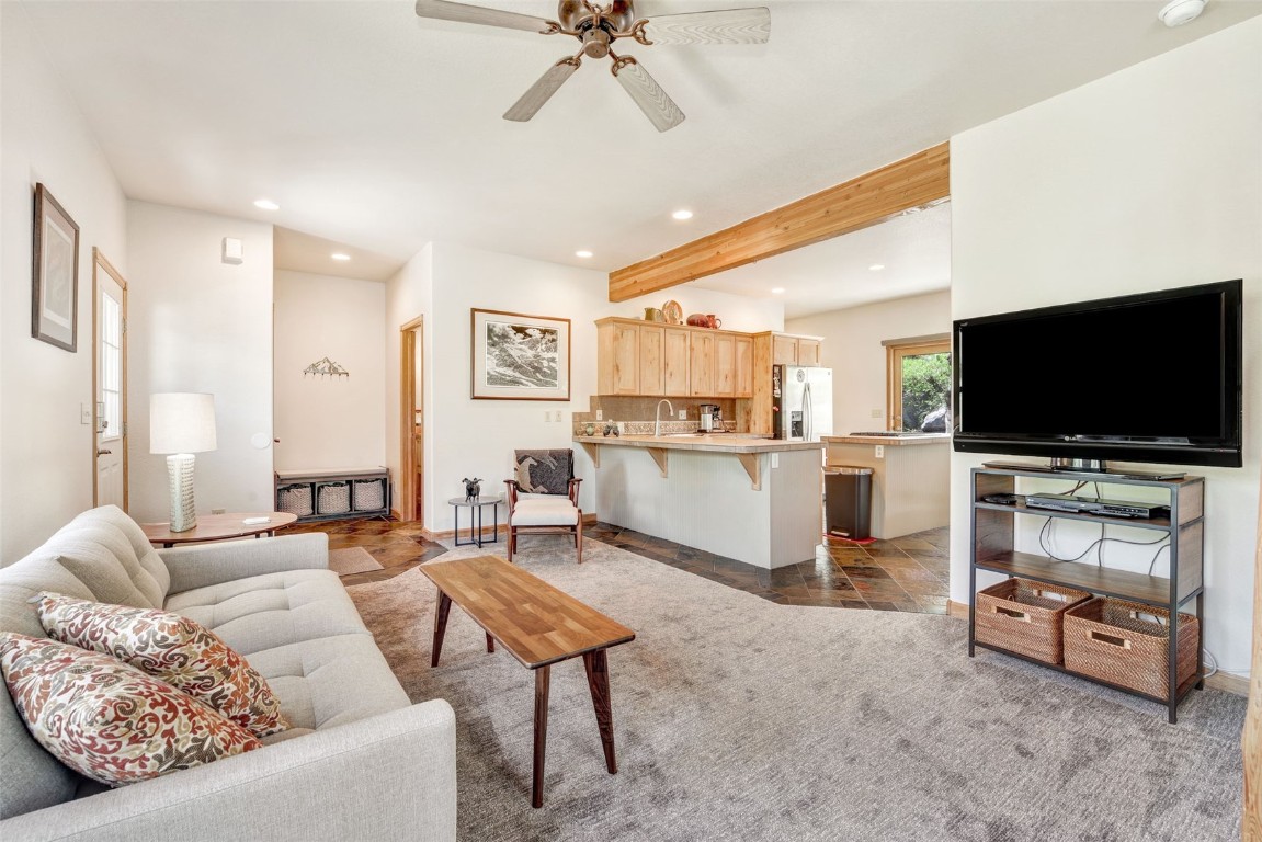 340 Blue Sage CIRCLE