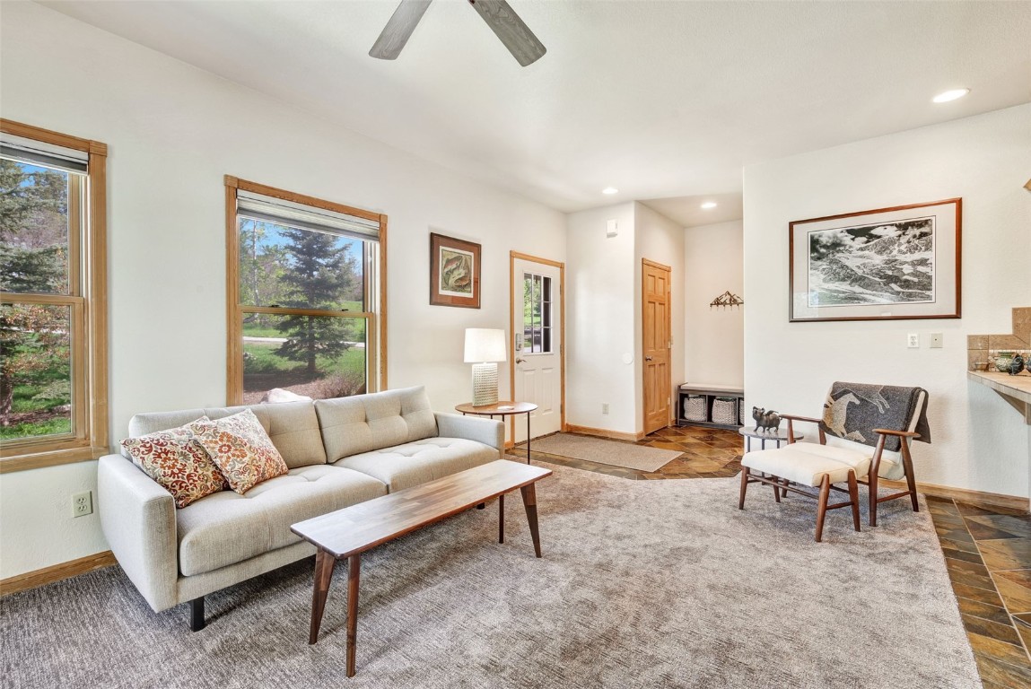 340 Blue Sage CIRCLE