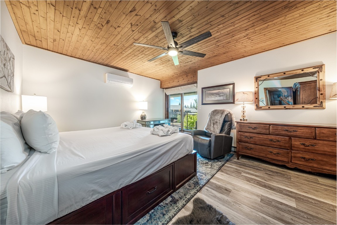 2286 Apres Ski WAY 203