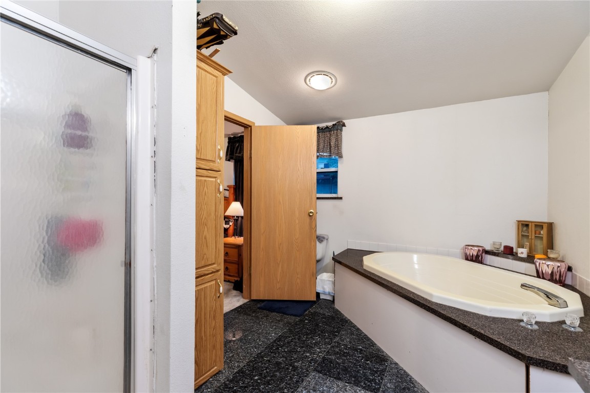 1553 Conestoga CIRCLE