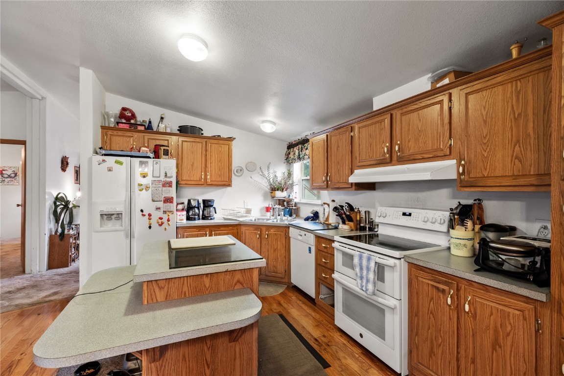 1553 Conestoga CIRCLE