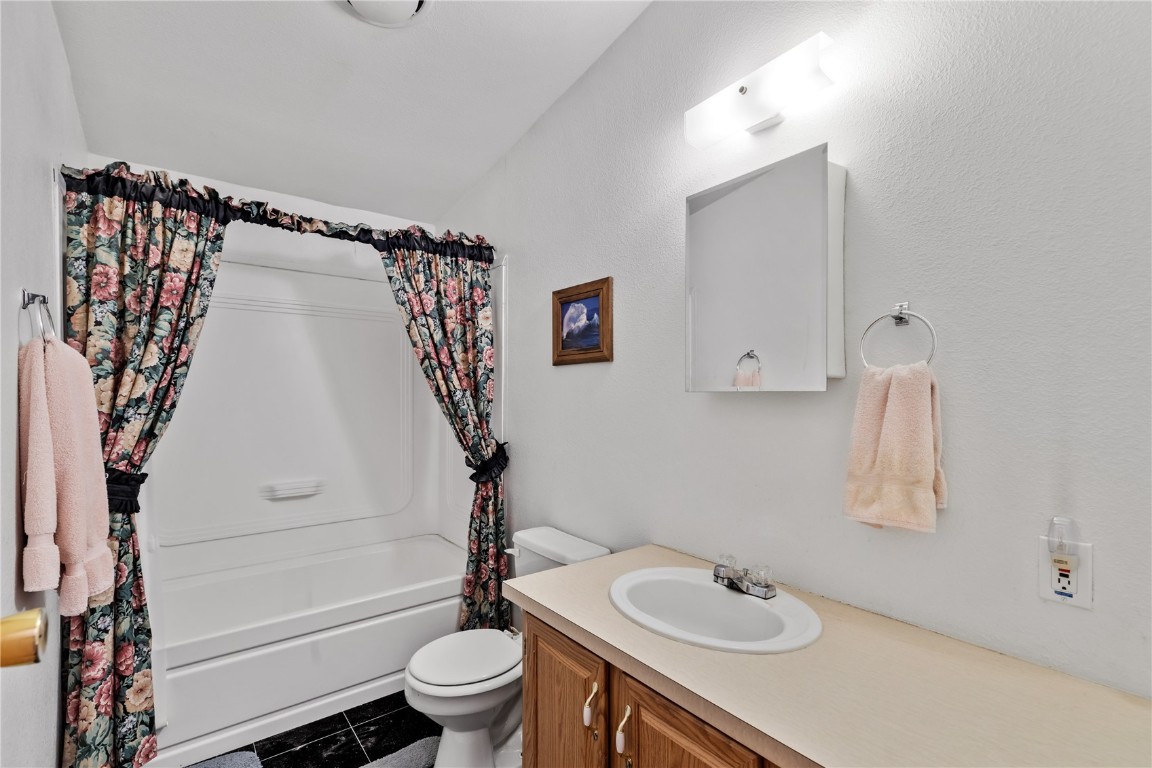 1553 Conestoga CIRCLE