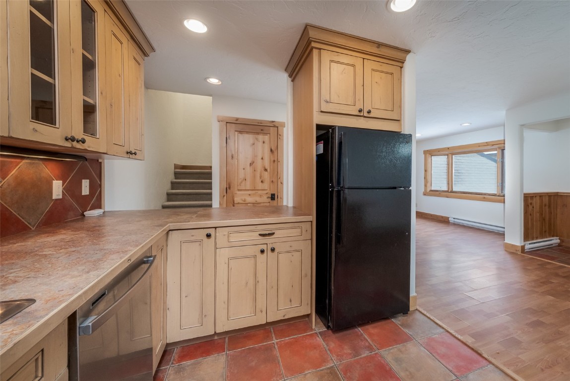 2 Cedar COURT -