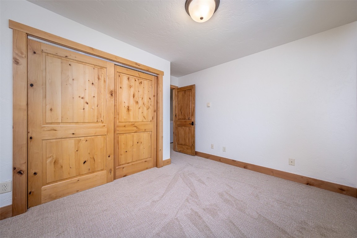 2 Cedar COURT -