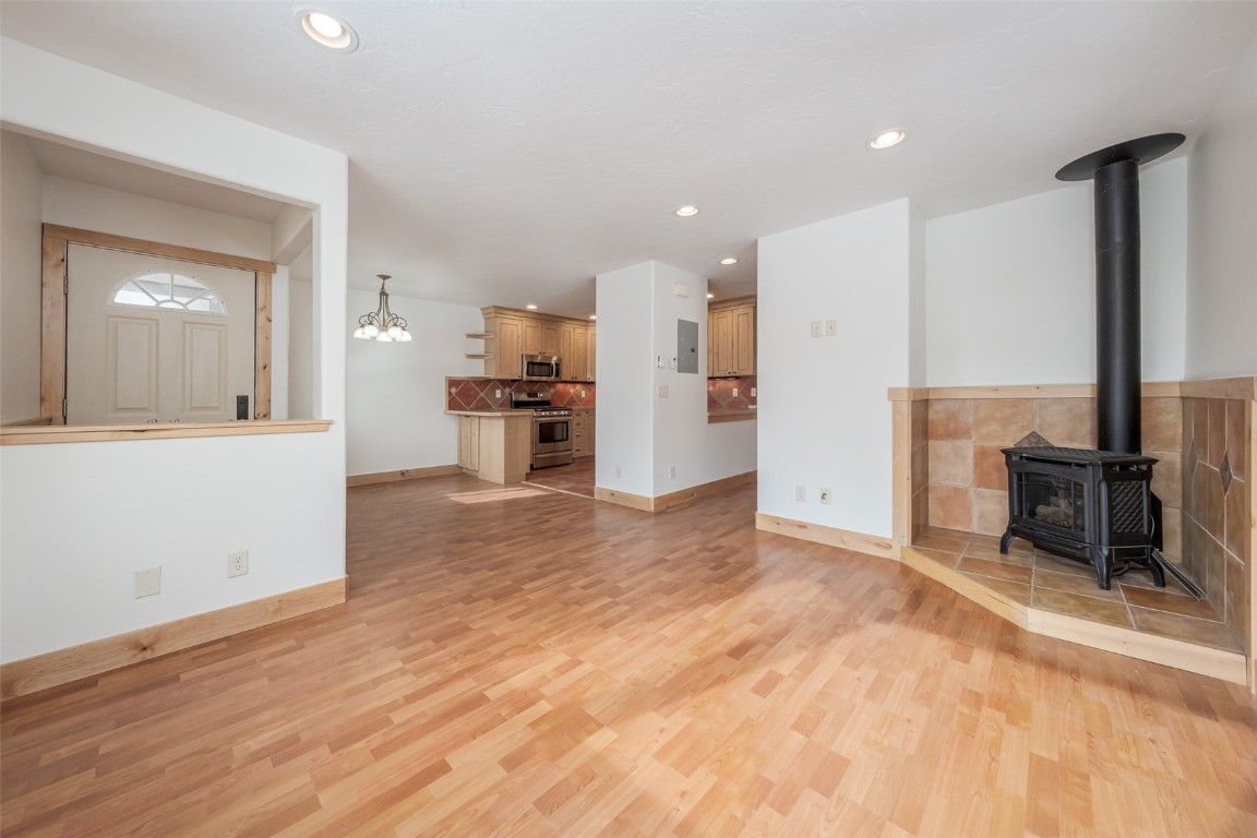 2 Cedar COURT -
