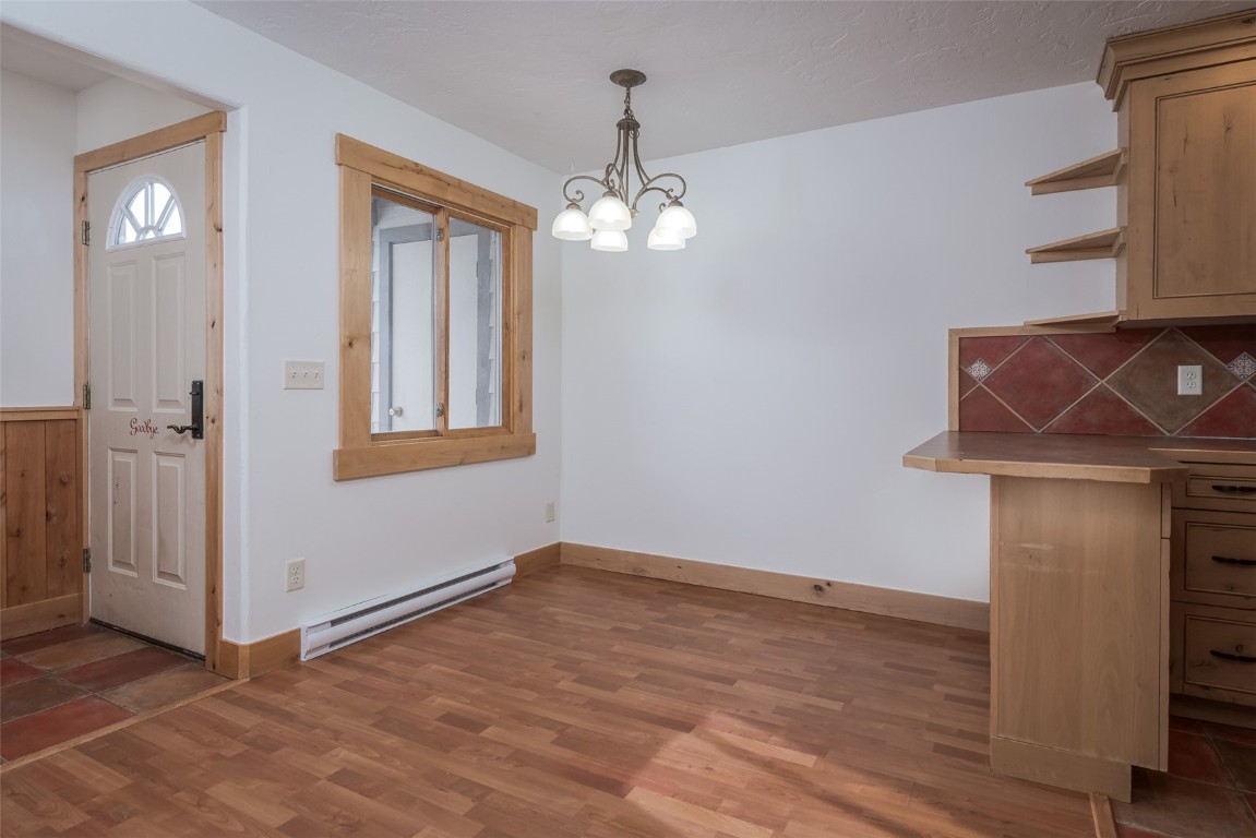 2 Cedar COURT -