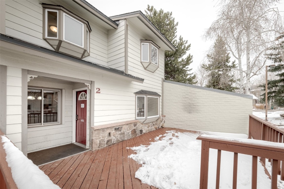 2 Cedar COURT -
