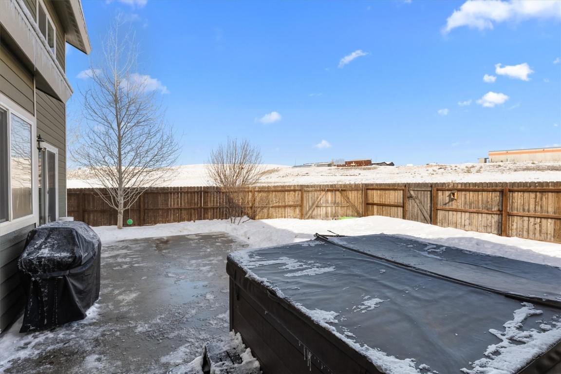 871 Dry Creek South ROAD