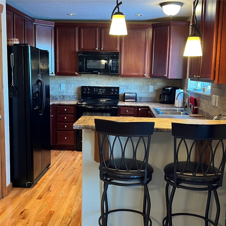 127 Oak Ridge CIRCLE 101