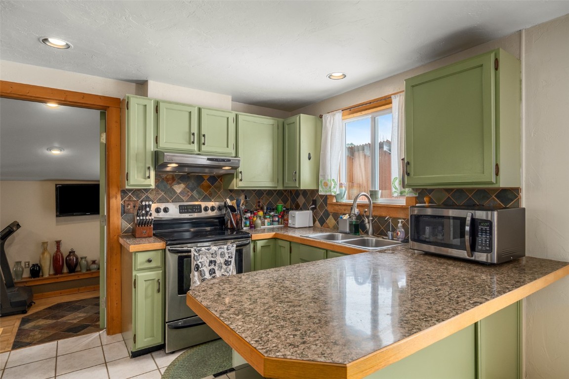 40519 Steamboat DRIVE