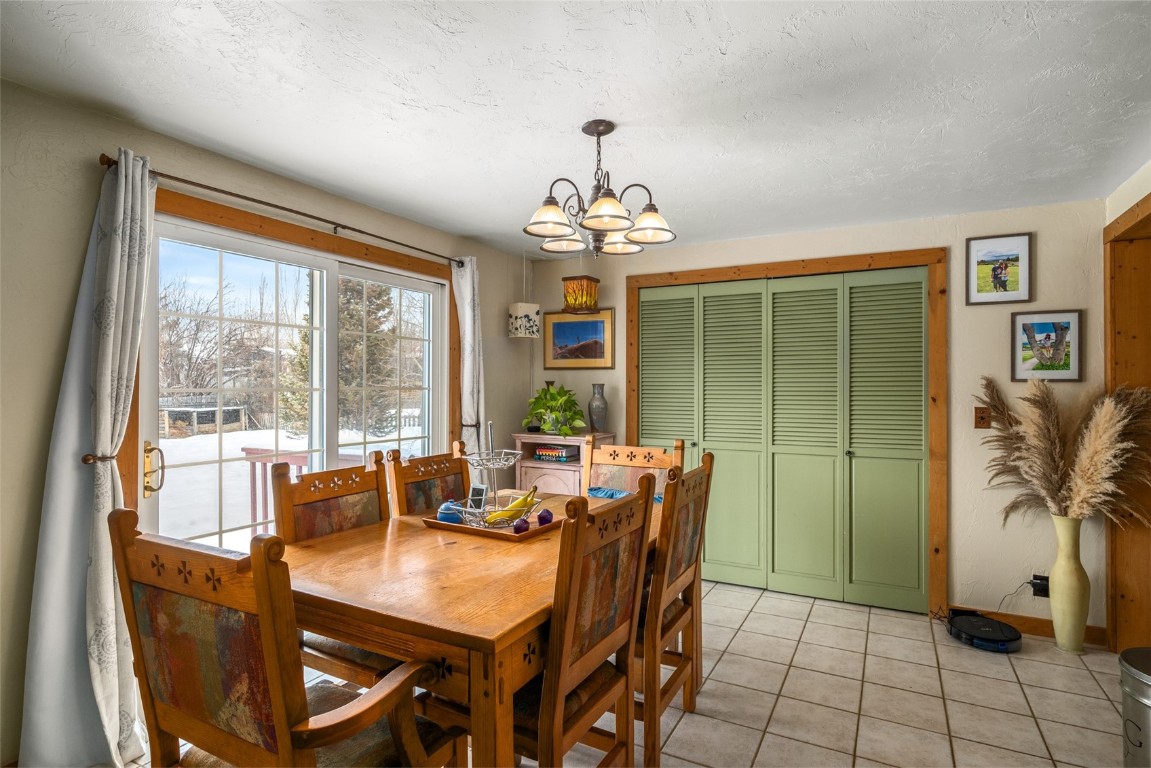 40519 Steamboat DRIVE