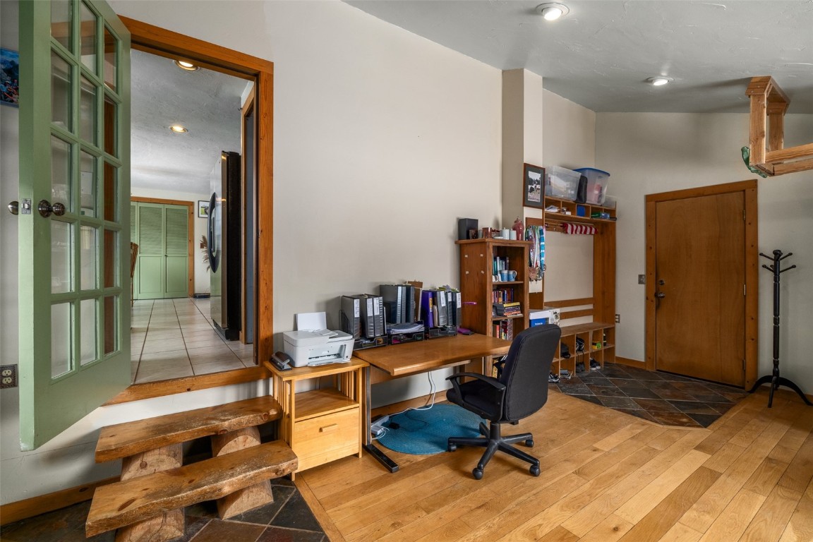 40519 Steamboat DRIVE